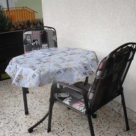 Tiffany Διαμέρισμα *